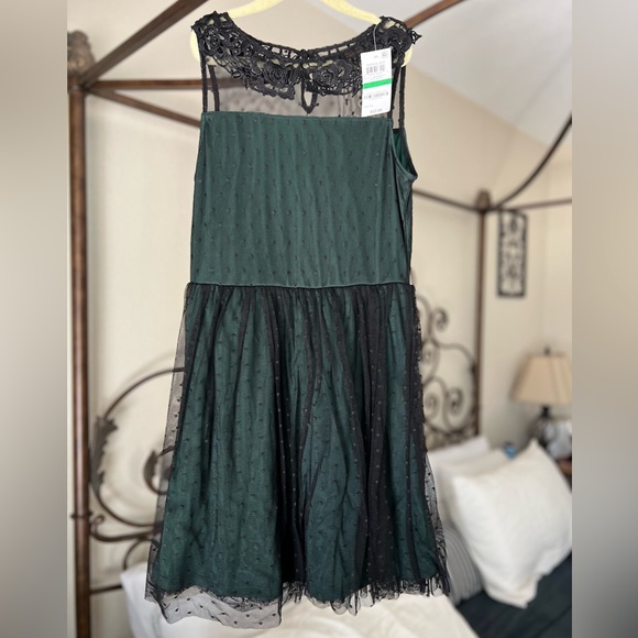 Epic Threads Dress - Picture 2 of 9